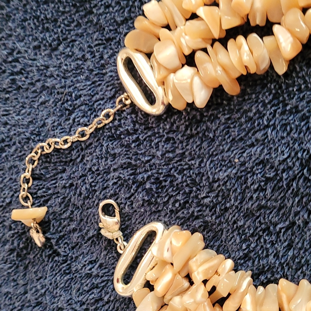Shell necklace - Picture 5 of 6